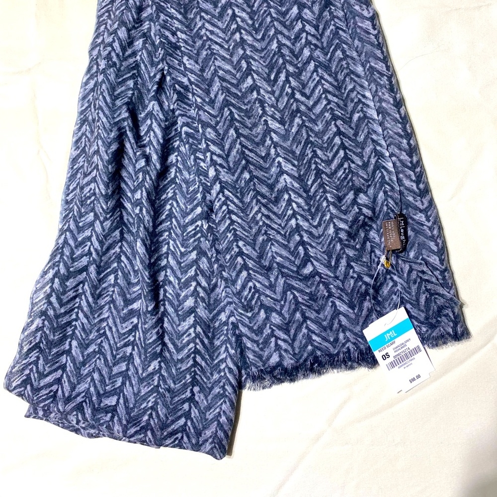 J McLaughlin scarf. New with tags
